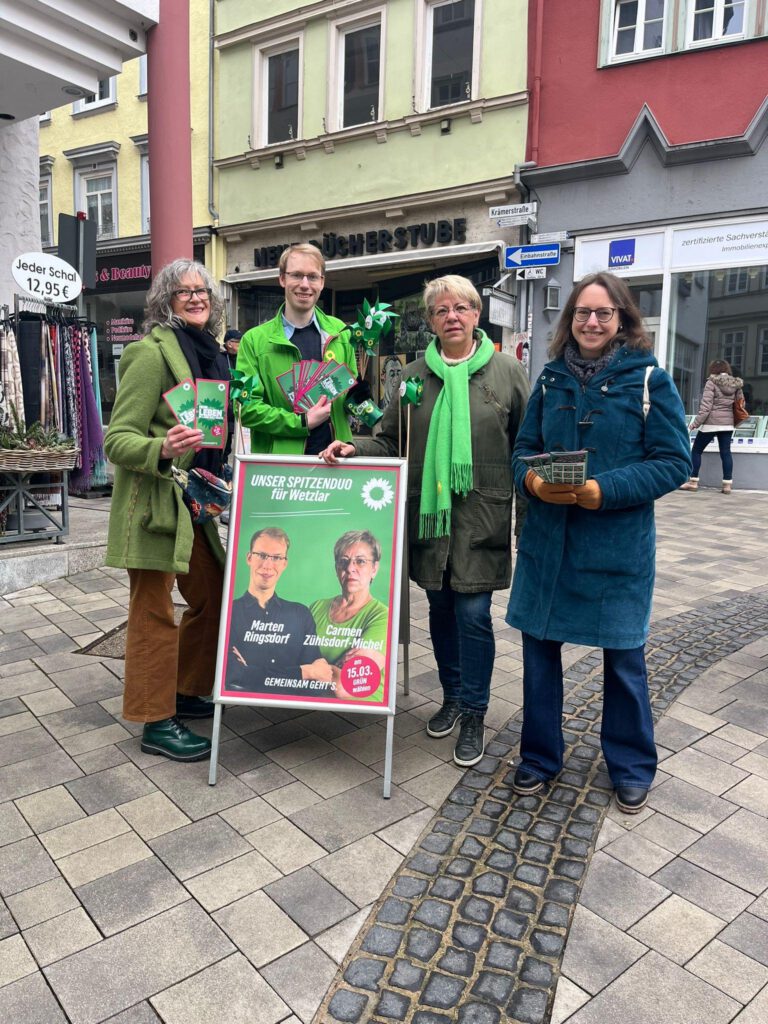 Erster erfolgreicher Wahlkampfstand auf dem Eisenmarkt
